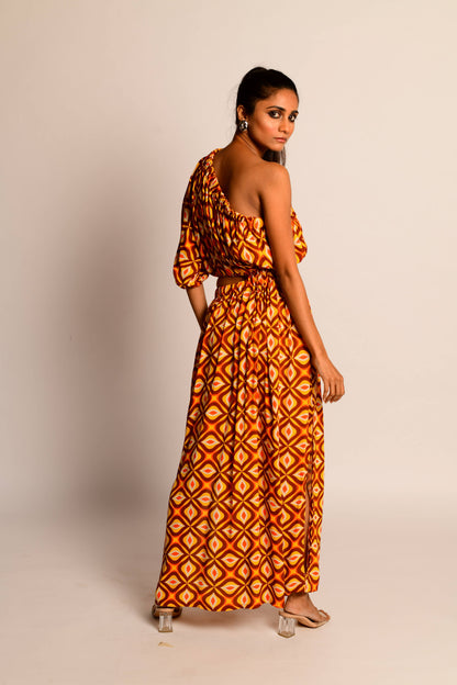 One shoulder side cut-out maxi dress